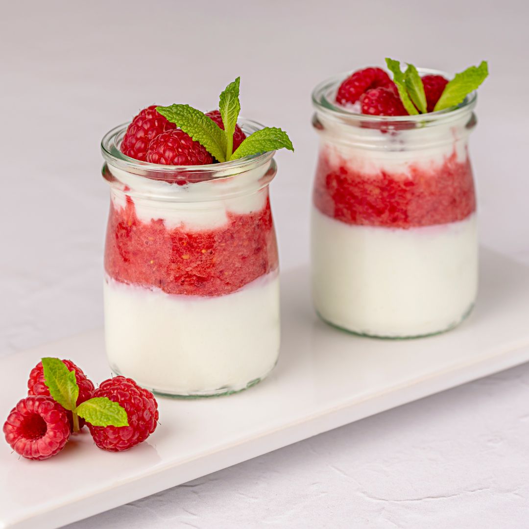 Hüttenkäse-Marmelade-Creme